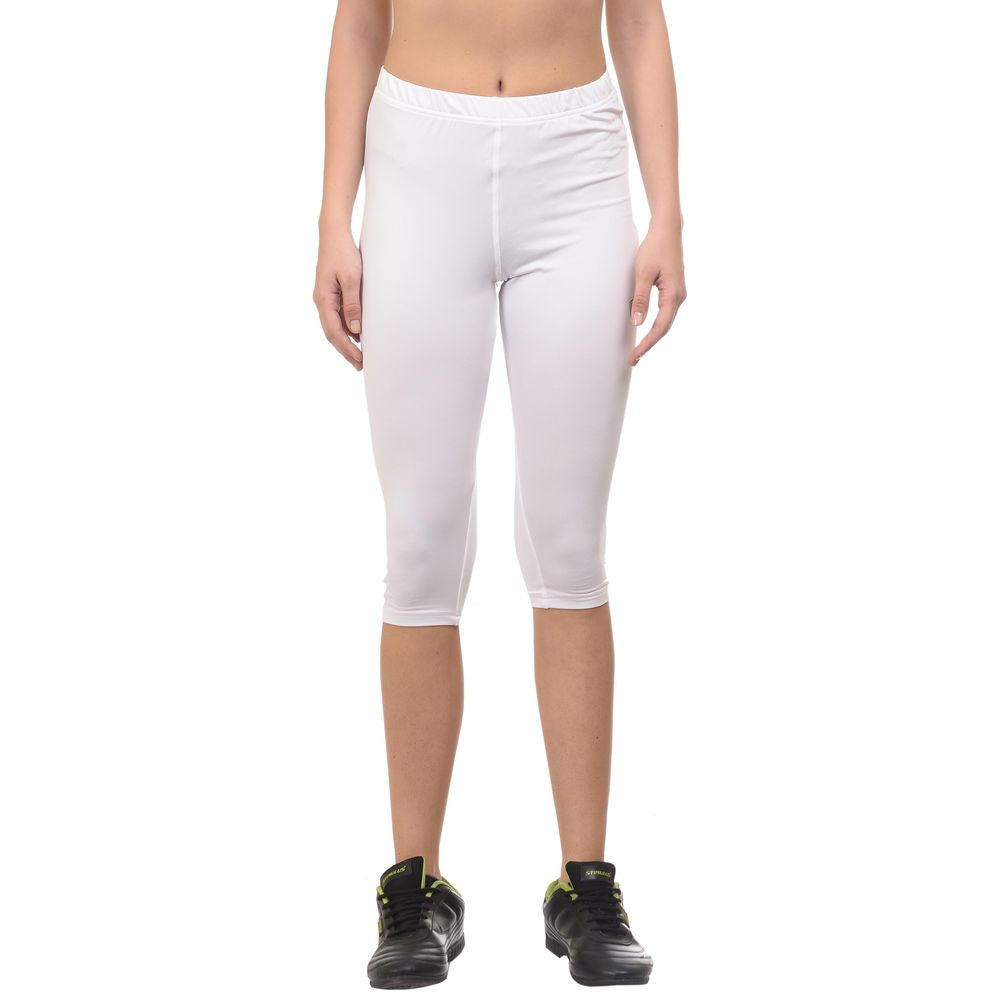 ARMR Women WHITE SKYN 3/4th Capris