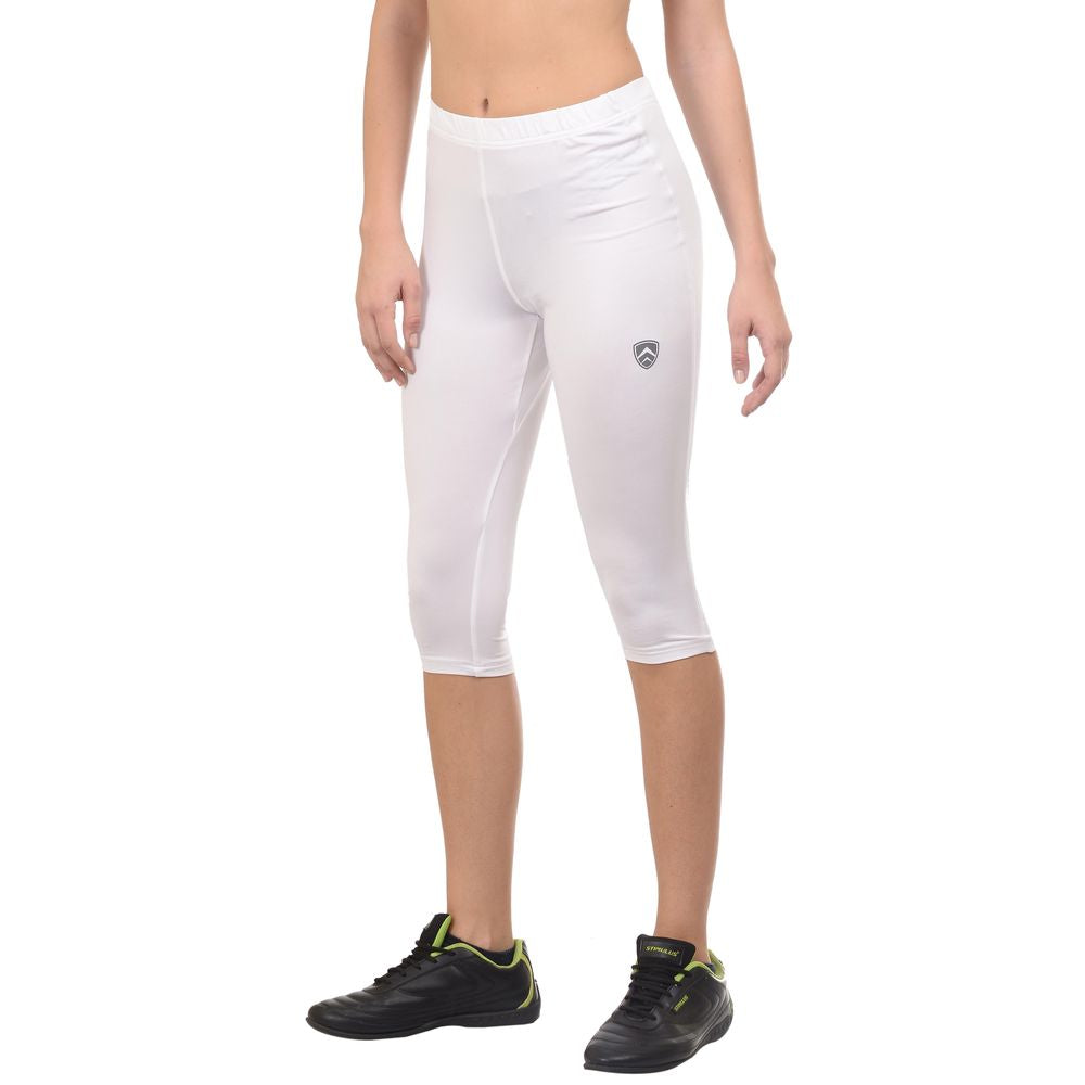 ARMR Women WHITE SKYN 3/4th Capris