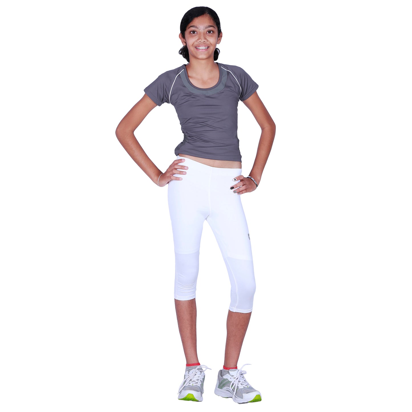 ARMR Junior Women WHITE SKYN 3/4th Capris