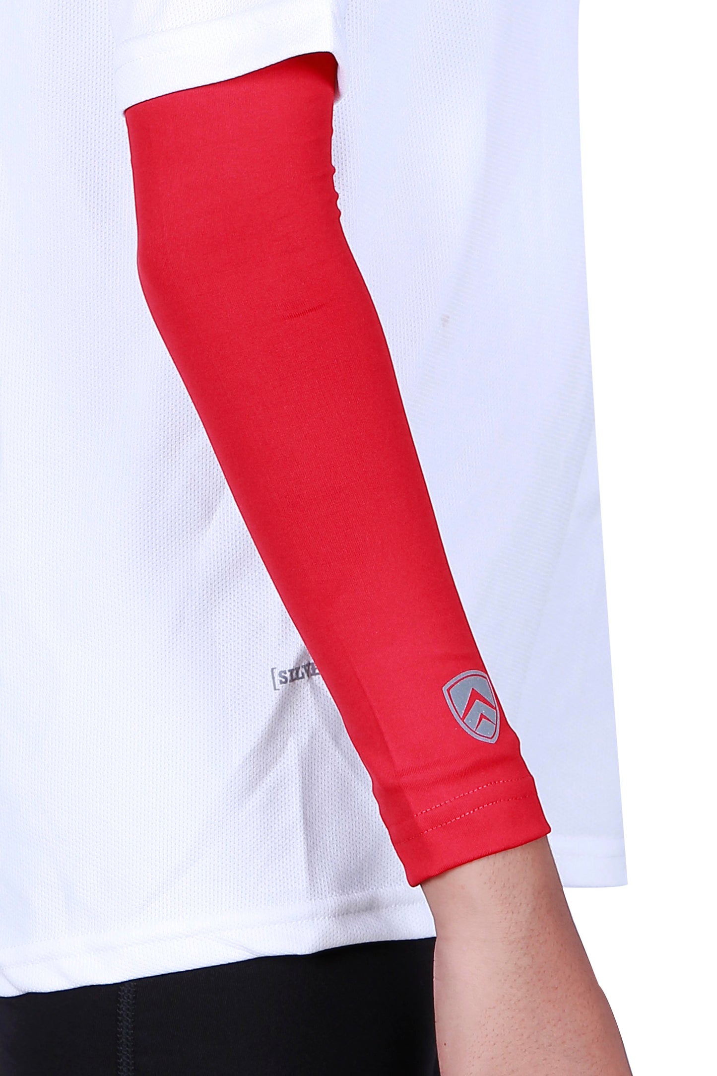 ARMR Junior Unisex Pair of 2 RED SKYN Arm Sleeves