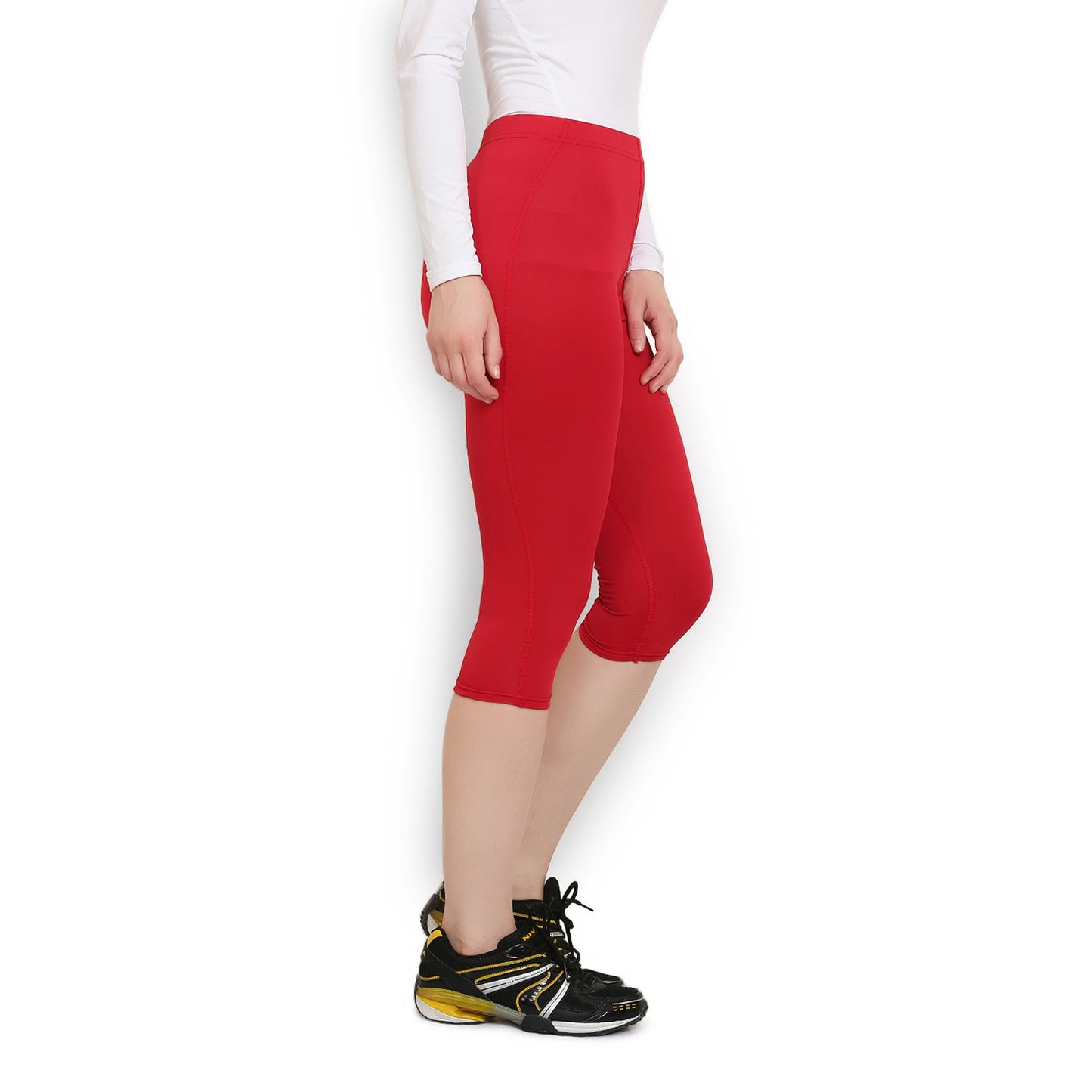 ARMR Women RED SKYN 3/4th Capris